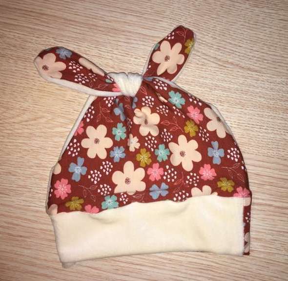 Bonnet de naissance