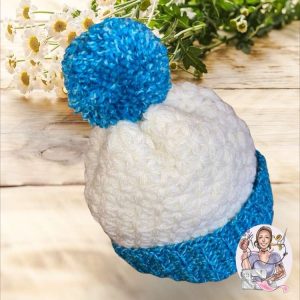 Bonnet Blanc /Bleu Motif Fleurs